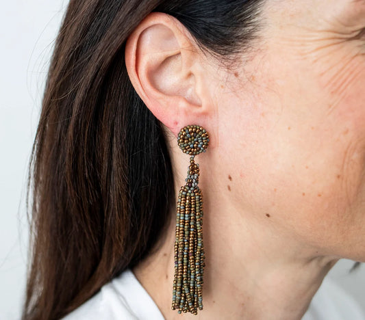 The Finley Earring - Garnet -