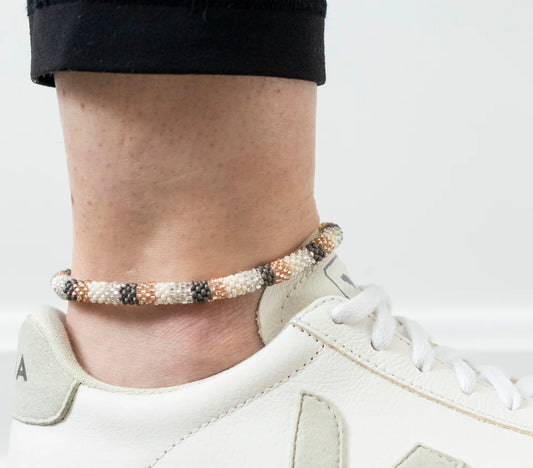 ROLL-ON® ANKLET Caviar & Bubbly