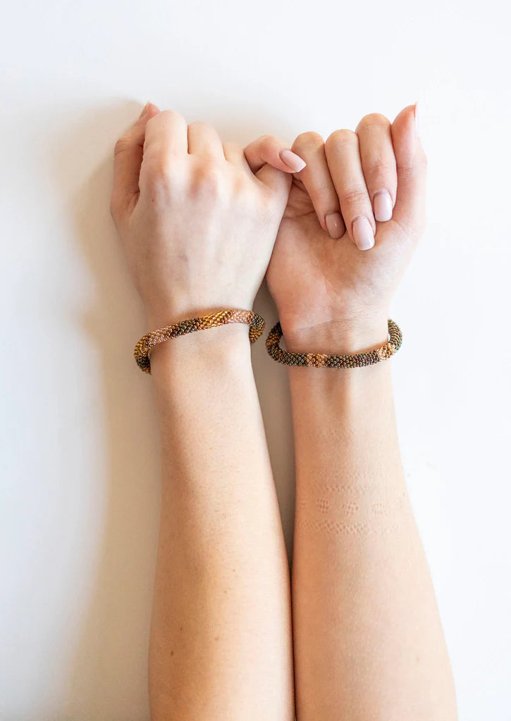 ROLL-ON® FRIENDSHIP BRACELETS CHESTNUT