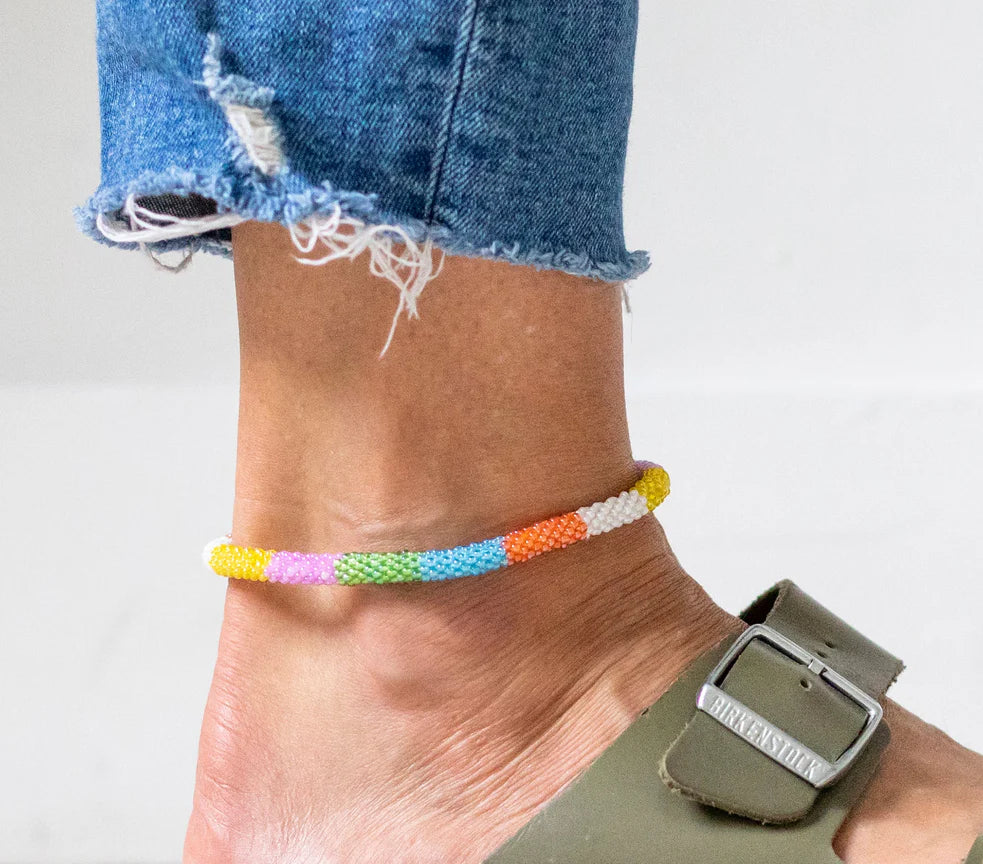 Roll-On® Anklet Beach Ball