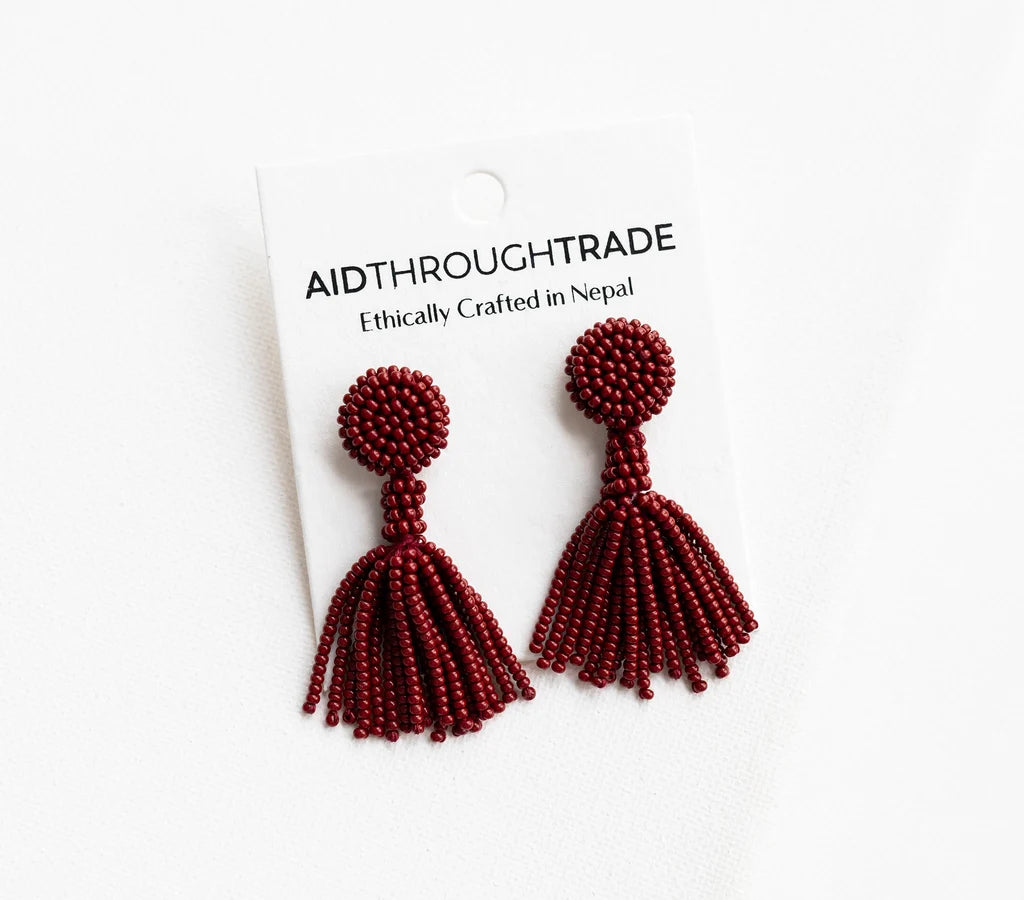 The Petite Finley Earring - Garnet -