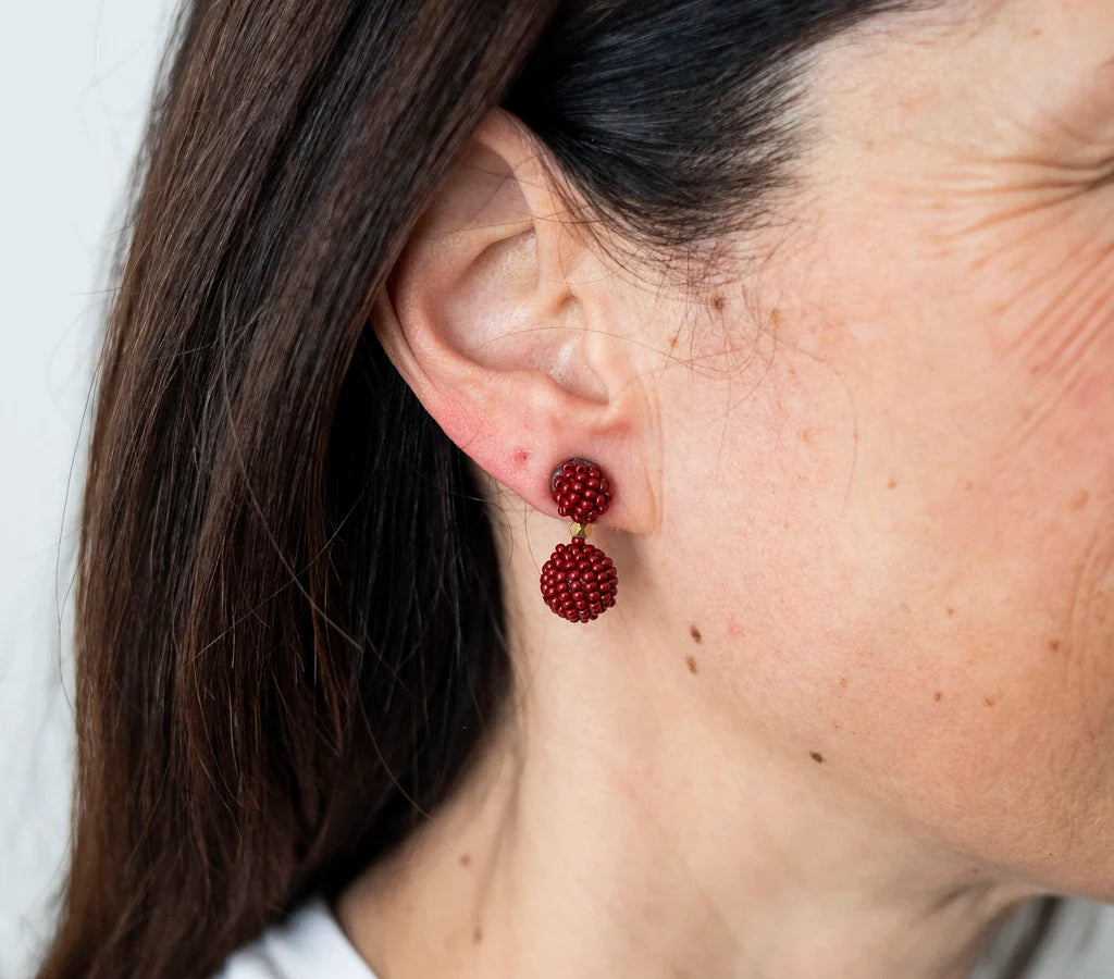 The Waldorf Earring - Garnet -