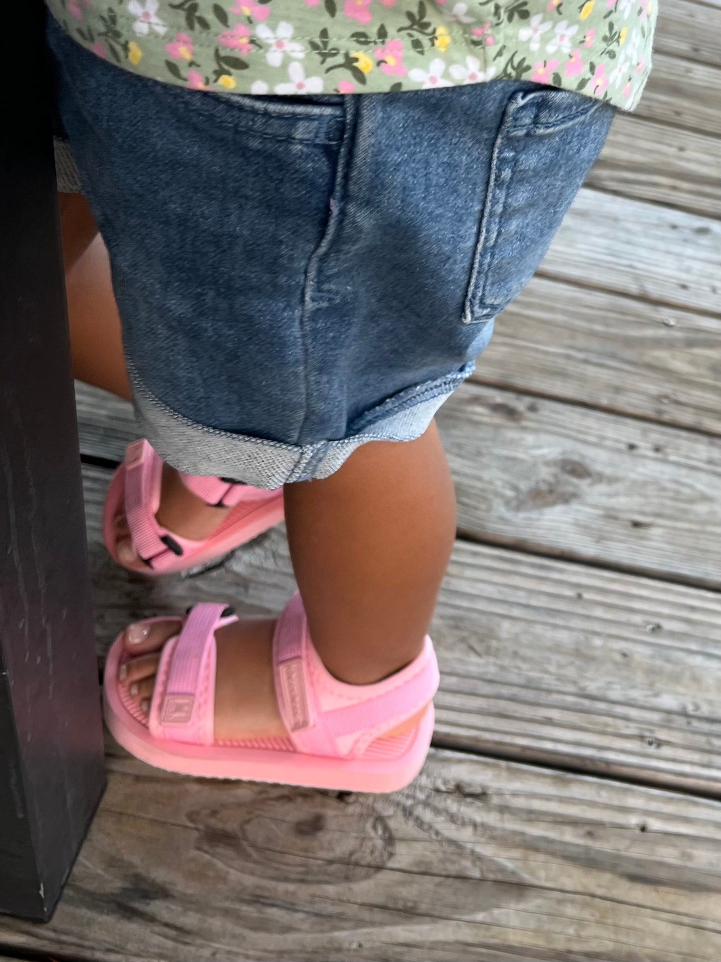 Surfer Sandals-Pink